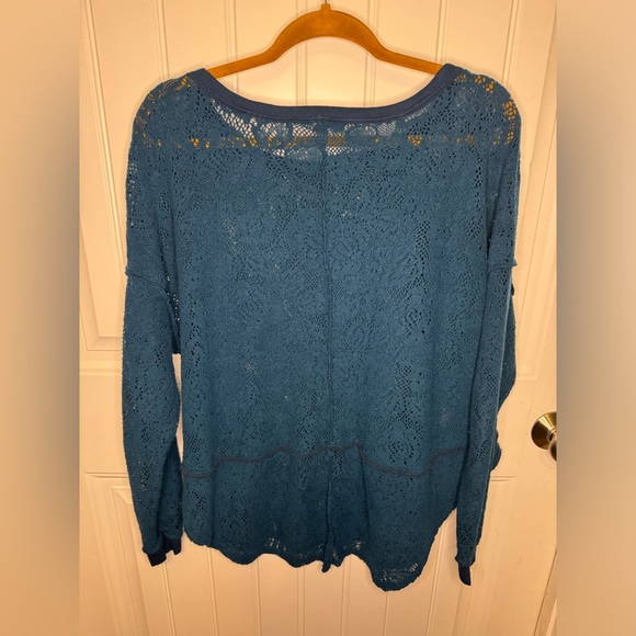 Free People Jewel Blue Not Cold In This Floral Brushed Lace Knit Top - Picture 4 of 5